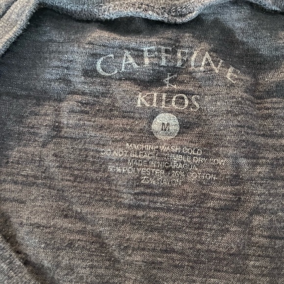 Caffeine and kilos CrossFit tank size medium - Picture 2 of 2